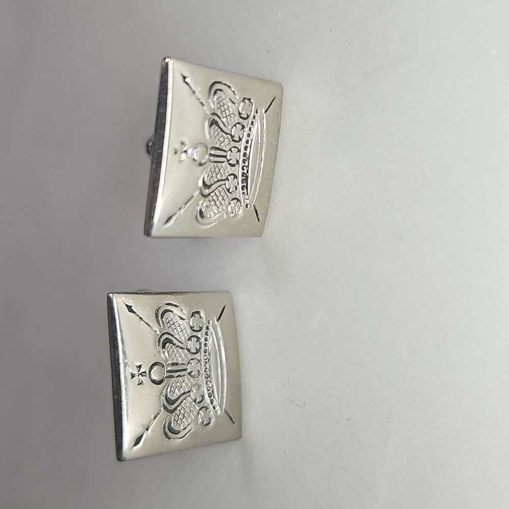 Vintage Silvertone Crown Cufflinks